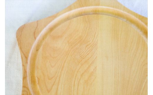 メープルリーフプレート　木　雑貨　プレゼント　祝い　おしゃれ【 食器 神奈川県 小田原市 】 142069_GE023