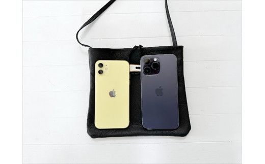 鹿の角ボタンのサコッシュ(ブラック)【 神奈川県 小田原市 】 142069_GN001