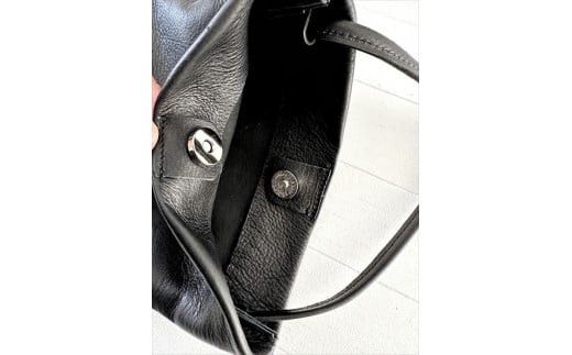 ウォーカーズサコッシュ【 神奈川県 小田原市 】 142069_GN002