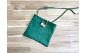 鹿の角ボタンのウォーカーズサコッシュ(グリーン)【 神奈川県 小田原市 】 142069_GN010VC05