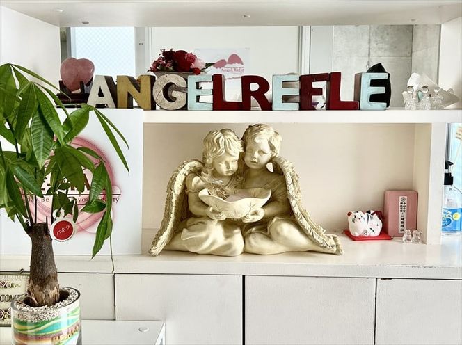 【女性限定最高級エステ】極上全身＆お顔天然アロマオイル使用「セレブリラクゼーション」 【 エステ 神奈川県 小田原市 】 142069_GT004