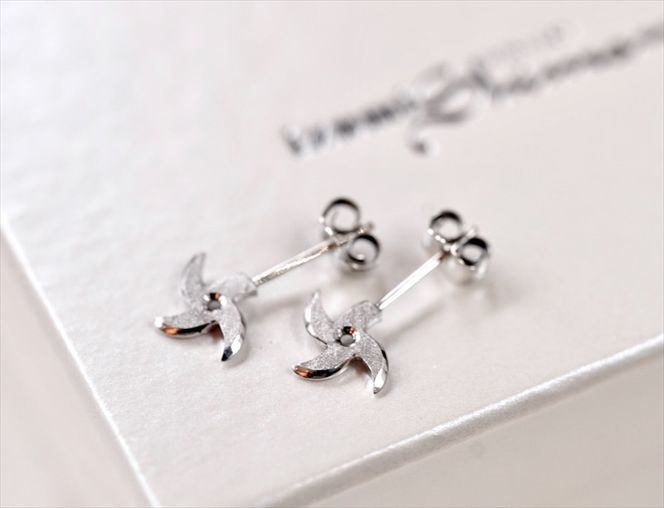 風魔小太郎　耳に刺さる手裏剣ピアス（シルバー）【 ジュエリー アクセサリー 神奈川県 小田原市 】 142069_GW008