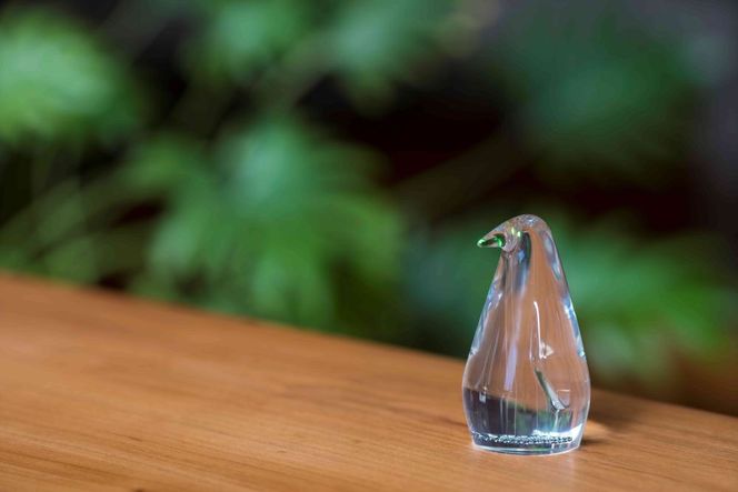 【世界初の全方位受光ソーラー】スフェラーペンギン＜ブルー＞［ 京都 世界初 太陽電池 スフェラ―パワー ペンギン ソーラー オブジェ かわいい 不思議 水槽用装飾品 ふるさと おしゃれ かっこいい 京都 通販 送料無料 ふるさと納税 ］  261009_B-TM11