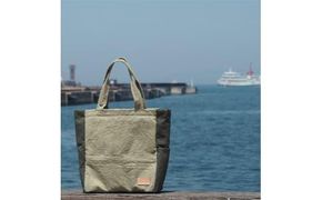 ＜受注生産＞瀬戸内がたくさん詰まった、大容量オリーブ染め帆布トートバッグ 372013_BN001