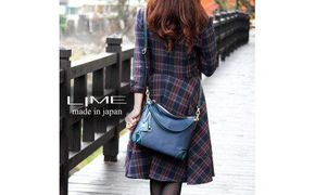 LIME（ライム）　シルクレザー　2wayショルダーバッグ　ネイビー 372013_EN017VC05