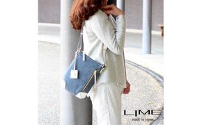 LIME(ライム）　デニムレザー　縦ショルダーバッグ　アイボリー 372013_EN018VC01