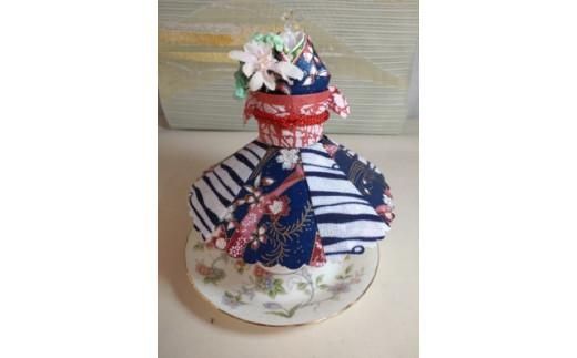 飛沫防止カバー　着物ドールリウム（R） 372013_EV003