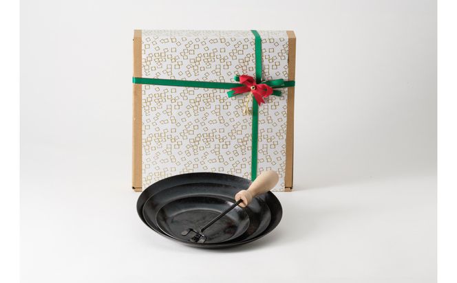 【クリスマスギフト包装】TAKIBISM フライパンディッシュセット 372013_GL014