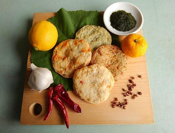 大人の天ぷら詰め合わせ（10種類　計17枚） 372013_HT001