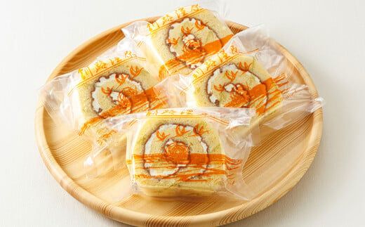 お菓子 ロールケーキ 8個 釧路湿原 | 詰め合わせ セット 人気 クランツ国誉店 スイーツ スィーツ 焼菓子 個包装 小分け お土産 スイーツ ケーキ 冷蔵 プレゼント デザート 菓子 贈答用 贈答品 ギフト 北海道 釧路町 釧路超 特産品 121-1222-98