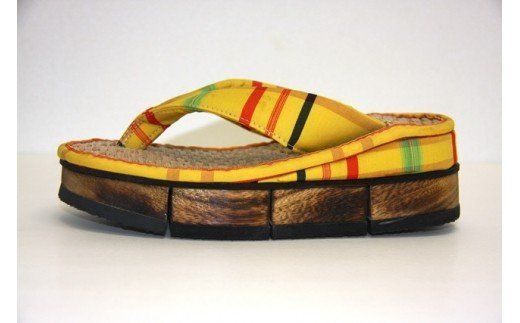 呉服屋さんの七島イ焼桐下駄（巾広タイプ）_29015C