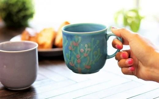 【datta.沖縄南の島陶芸工房】珊瑚カップ 瑠璃紺x青色（ペア）