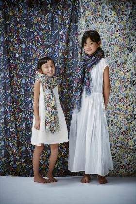 シルク×カシミアストール「ハーバリウム」ネイビー[スティグリンドベリ]（男女兼用）天然素材ストール専門店muto FAA4030