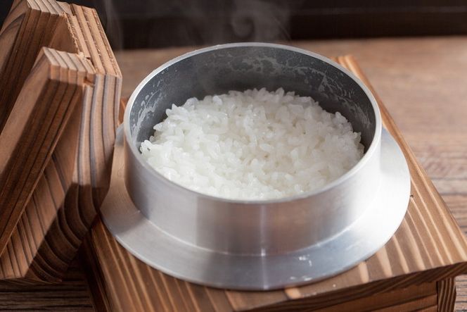 御殿場肉処くうら御食事券10,000円分【焼肉 牛肉 国産 静岡そだち 御殿場こしひかり 希少 チケット 体験 グルメ】