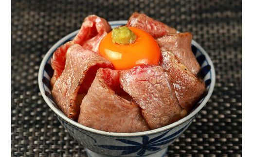 【神戸牛 肩ロース焼肉切り落とし 400g（黒折箱入り）冷凍】発送：入金確認後3週間程度 ふるさと納税 ギフト 和牛 牛肉 但馬牛 但馬 神戸 香美町 村岡 和牛セレブ 58-14