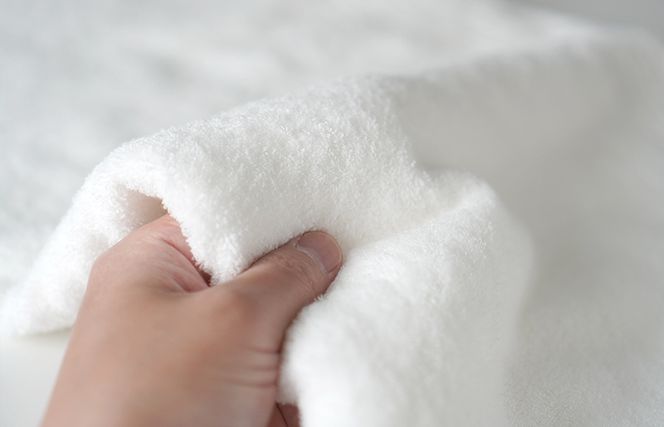 G2054 【スピード発送】シルキータッチ バスタオル ホワイト 2枚