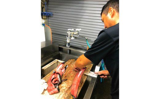 ヤマシン特選うなぎ蒲焼き2本定期便　計3回お届け