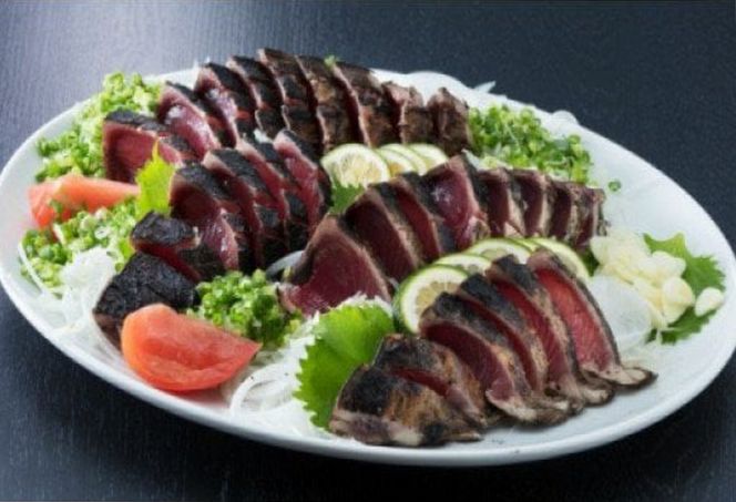 【奇数月６回定期便】厳選かつおの完全わら焼きたたき【１節入り】　kr016