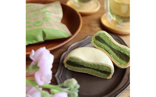 中津川市之瀬 和菓子のような伊勢茶餡 「伊勢茶＆こつぶ茶葉最中アイス」 8個入 F4N-1196