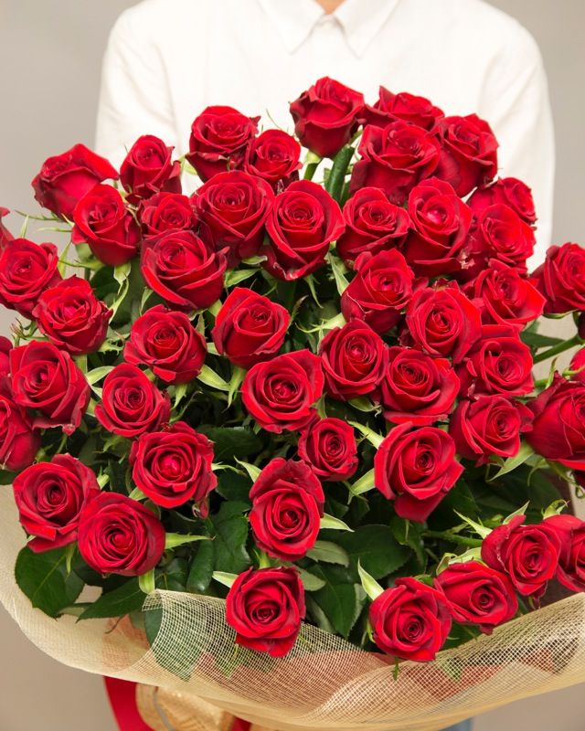41-816　赤バラの花束 50本「いつまでもつづく、恒久の愛」
