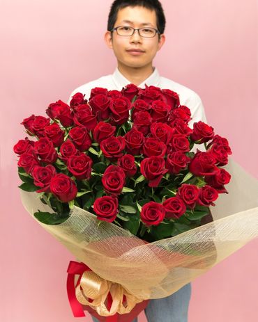 41-816　赤バラの花束 50本「いつまでもつづく、恒久の愛」