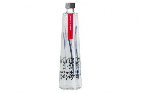 国産ウォッカ『碧の海』500ml瓶×２本 純国産 アルコール 酒 蒸留酒 スピリッツ ウォッカ ストレート ショット カクテル 沖縄 サトウキビ 白樺炭 H044-023