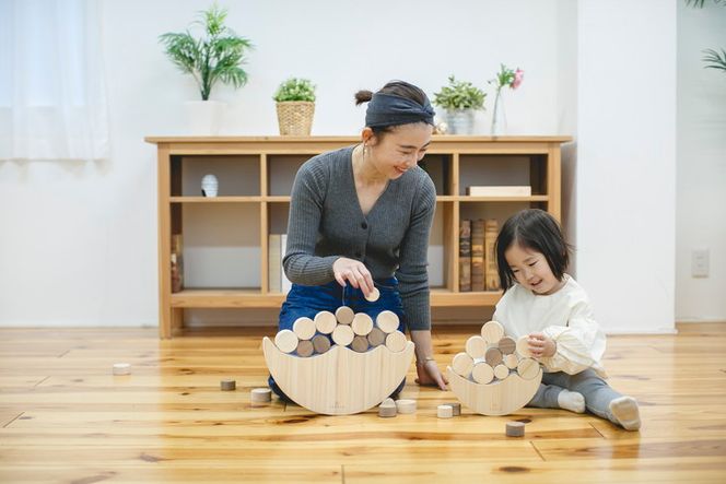 木製 バランスおもちゃ なみのりバブル【檜のおもちゃ ＩＫＯＮＩＨ】 ≪桧 おもちゃ ヒノキ ひのき 木育 知育≫