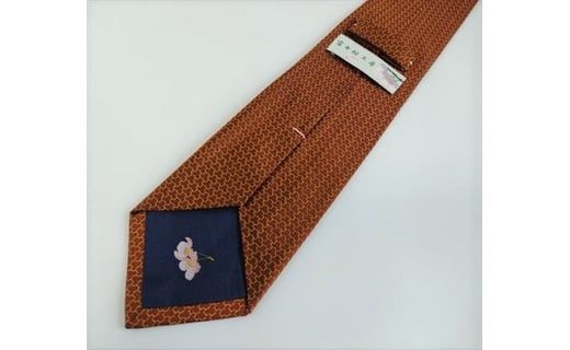 郡内織物「富士桜工房」シルクネクタイ 毘沙門亀甲『えび茶 』 FAA1015