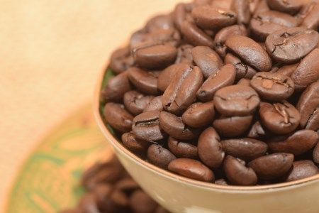 CB-73 世界のハイクオリティコーヒー 2種×200g おまかせ定期便（3か月連続お届け）（挽き）