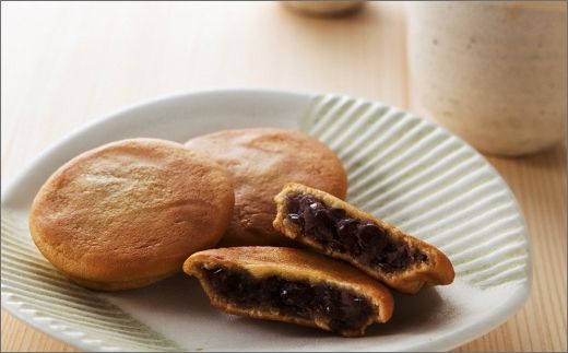 もちもち食感がたまらない★ がちゃまん（15個入り）　和菓子 小豆 餡 粒あん あんこ 饅頭 デザート 甘いもの 15個 おやつ お菓子 おかし 和菓子 お茶菓子 プレゼント お返し 贈り物 友人 誕生日 手土産 スイーツ 京都 京都丹後 御菓子司あん　AP00018