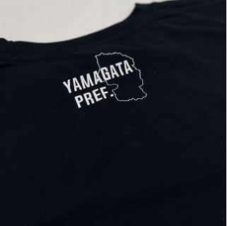 東根市 マンホールＴシャツ(黒)　A-0837r