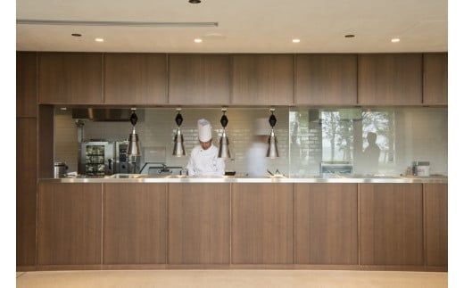 159-2015-62　大磯プリンスホテル　期間限定　ペアSPA＆洋食LUNCH（平日限定・夏休み期間等除外）