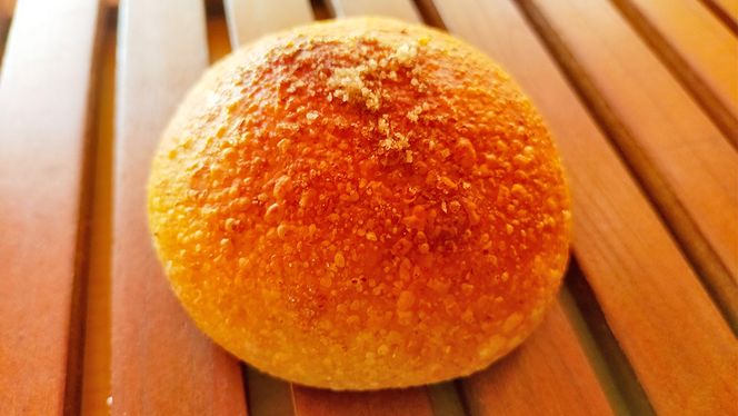 全粒粉 の 塩パン （ 国産全粒粉 ）【 10個 入り 】 塩パン 全粒粉 パン 乳卵不使用 食物繊維 ヘルシー 冷凍 [BR12-NT]