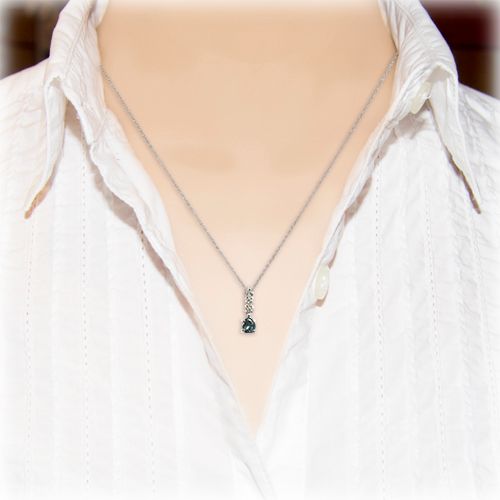 アレキサンドライト ペンダント0.15ct K18WG （26345）　BR-11