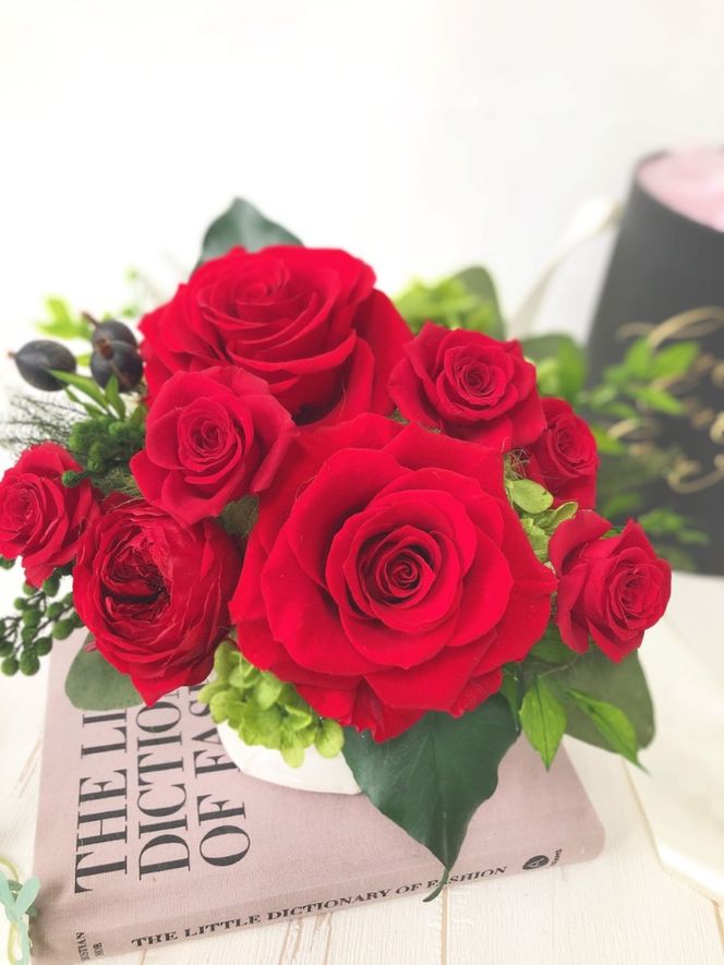 AJ010-2 プリザーブドフラワーアレンジ 【プリエール】春日部市 シュガーパイン