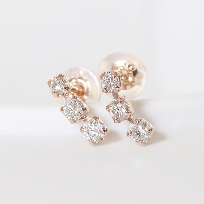 K18　0.20ct　グラデーションラインピアス　BQ-45