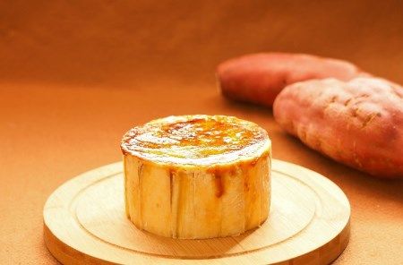 自家焙煎珈琲豆（中挽）５００ｇ＆とりいさん家の芋ケーキＳサイズ【北海道・沖縄・離島　配送不可】