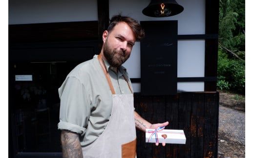 カヌレ プチカヌレ 12個 入り  Cafe Bisous カフェビズ フレンチカフェ 418