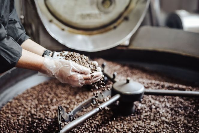 コーヒー 豆 プレミアムアイスコーヒー 500g×2袋 計1kg [ゴールド珈琲 大阪府 守口市] [2261]