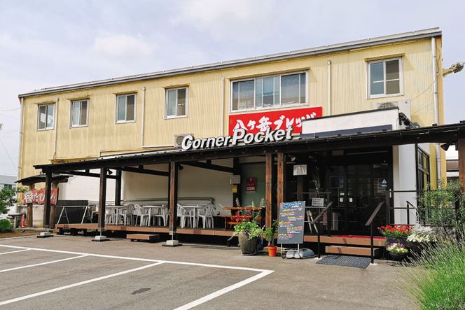 コーナーポケット 商品券 3000円分(500円分×6枚 ) / 六曜舎 / 山梨県 韮崎市 [20741426] チケット グルメチケット 食品 パン 食パン 菓子パン ぱん ブレッド 食べ比べ 旅行 旅 観光