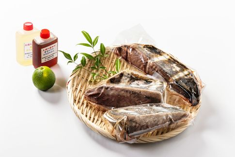 R5-040．老舗魚屋大将が厳選した本格カツオ藁焼きタタキセット（600ｇ）