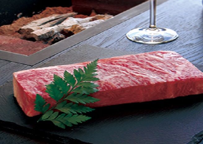 9070.ワッカヌプリ　ふるさと納税宿泊券4名様1棟貸切　道産和牛プラン