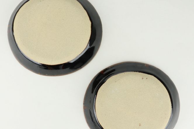 AT007　益子焼　萩原芳典　黒釉線紋楕円皿（小）セット