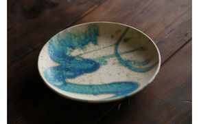 壺屋焼　金城敏幸　海老魚文尺皿(一枚焼) 金城次郎さん末裔 金城敏幸さん魚紋やちむん 壺屋焼 東京うつわ