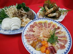 期間・数量限定 京都・亀岡の特上シャモすき焼きと特上松茸セット4～5人前（焼松茸用柚子しょうゆ付）＜丹波四季菜料理 宮本屋＞｜鶏 松茸 特上松茸　※配送不可地域あり　※2025年9月頃より順次発送