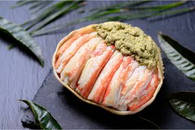 【蟹の匠 魚政】プレミアムズワイガニの甲羅盛り 蟹の漢船（おとこぶね）小小サイズ 2個セット（2025年1月～発送）　UO00907