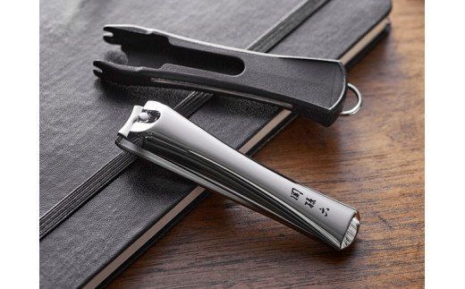 H5-17 日本テレビ系列「ZIP！」で紹介されました（R3.12.24放送）＜刀匠 関孫六の伝統から生まれたツメキリ＞ ◇貝印 関孫六 爪切り type102 ～ステンレス 高級つめきり ツメキリ ストッパーケース U字 取り外し可能 2WAY やすり ギフト 贈り物 人気 旅行 旅行グッズ～