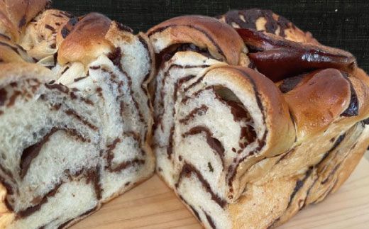 R5-440．大人気！リピーター続々・パンのピノキオ特製 生食パン＆プルンダー［チョコマーブルパン］セット