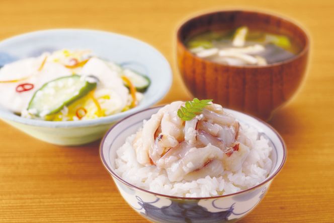 いかこうじ漬 140g 10個セット [小野万 宮城県 気仙沼市 20565708] 魚 魚介類 いか イカ 塩辛 イカ塩辛 麹漬け こうじ漬け 酒の肴 おつまみ ご飯のお供 冷蔵