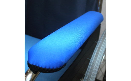 クロッツ アームレストカバー(1個/車椅子サポート用品)_2015R